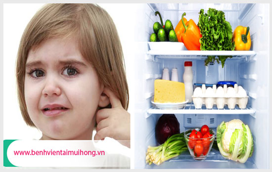 Trẻ bị viêm tai giữa kiêng ăn gì?